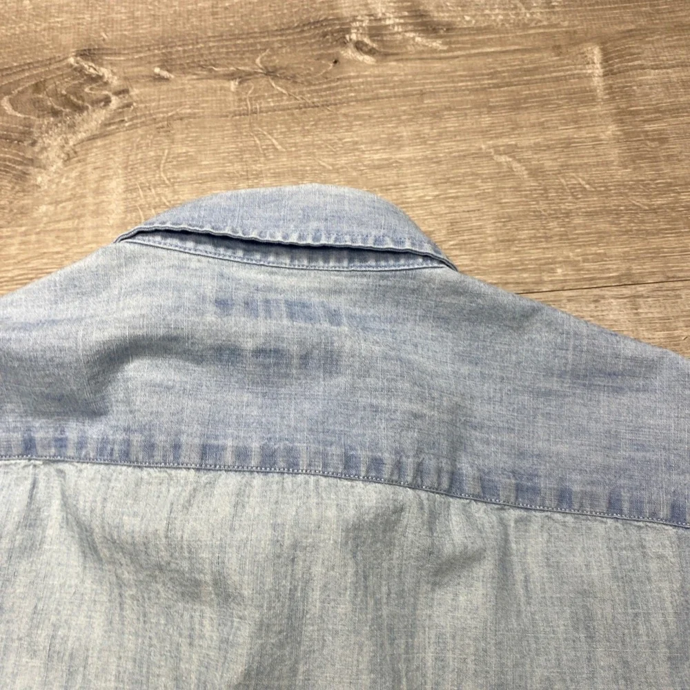 Banana Republic Button Down Shirt Mens M Blue Slim Fit Chambray Denim Fade